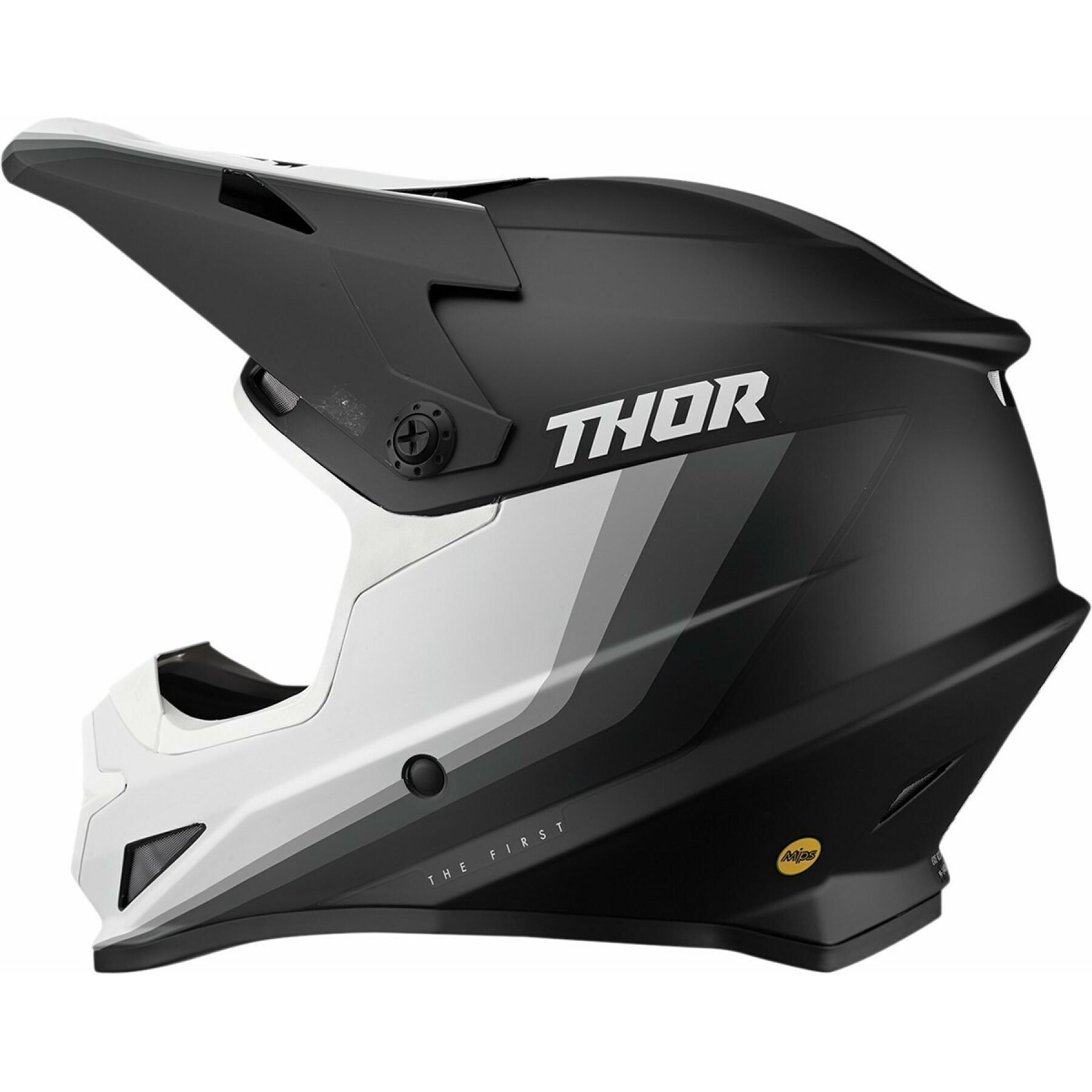 Motorcycle helmet Thor Sector Runner Mips