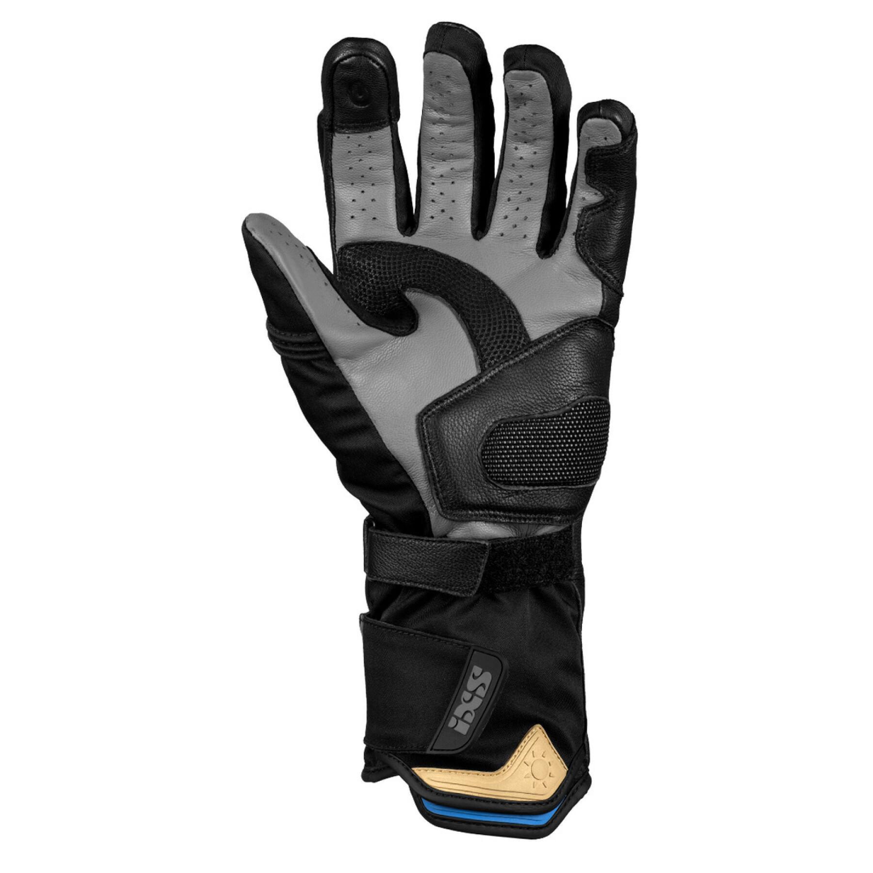 Double glove tower IXS ST+ 1.0